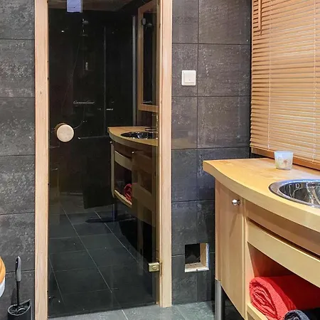 Cozy In Straumgjerde With Sauna Hébergement de vacances *
